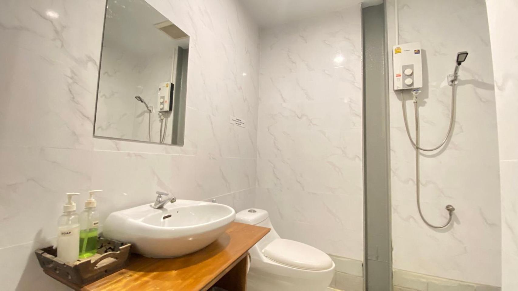 A Plus Hotel Koh Lipe Ngoại thất bức ảnh